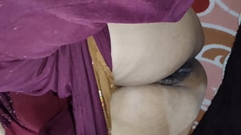Pertama Kali Aku Main Dengan Adik Tiriku Yang Seksi