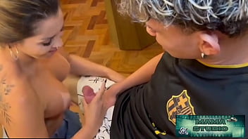 Aku Ngentot Ibu Tiriku Yang Genit Supaya Dia Tutup Mulut Soal Aku Nonton Bokep Pas Makan Malam – Gratis