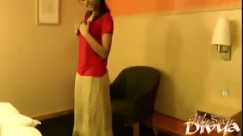 Gadis Remaja India Desi Mengoceh Kotor Dan Mesum Dalam Video Porno Buatan Rumahan Berkualitas Hd