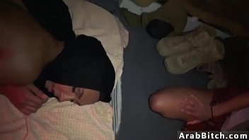 Rumah Pelacuran Afghanistan Yang Menyajikan Wanita Arab Untuk Aksi Anal Liar!