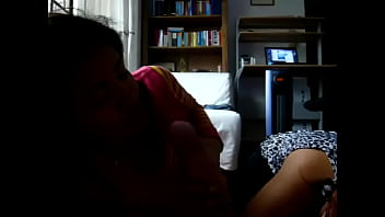 Cewek Filipina Dan Indonesia Saling Berbagi Sperma Lewat Blowjob Bergantian