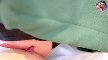 สาวไทยขี้เงี่ยนในชุดแม่บ้าน อยากโดนเย็ดหีจนน้ำแตก