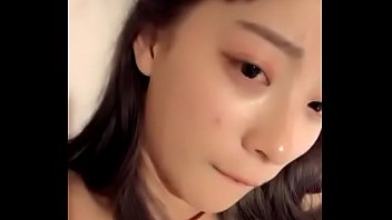 Pasangan Muda Tiongkok Bercinta Hingga Mengencingi