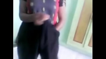 Cowok Desi Ngentot Pacarnya Sampai Meraung-raung