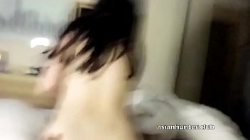 Ling Si Pemalu Dari Asianhunter.club Digebuki Dari Belakang Dan Pantatnya Ditampar Sampai Memerah