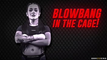 Terkurung Di Sangkar, Ryan Reid Dihisap Bergilir! Cuma Di Brazzers! Pakai Kode Xvpromo Untuk Diskon Gila!