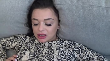 Batang Hitam Besar Menggila Di Dalam Memek Istri Arabku