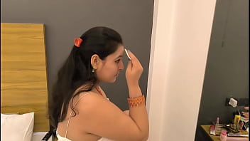 Anak Tiri Ngentot Dengan Ayah Tirinya, Mengisap Kontol Besar Dan Menunggangi Batang Monster