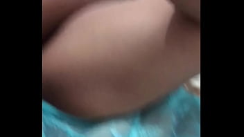 Gaun Seksi Yang Bikin Nafsu Membara