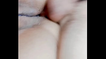 نيك طيز القحبة الملتهبة اللي بتعشق تتناك من خرمها وتموت في صوتها وهي بتتوسل
