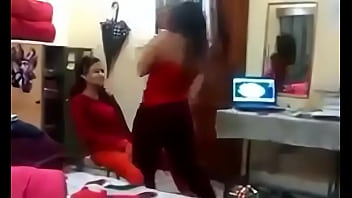 Gerebek Asrama: Kisah Mesum Dan Geli Di Kamar Kos