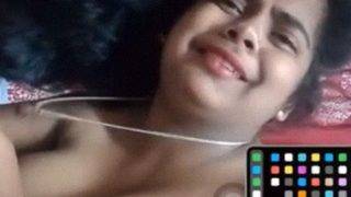Gadis Desi Mesum Dengan Memek Menjijikkan Terekspos
