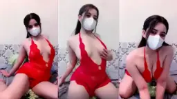 Vania Vanya Ozawa Menggoda Dengan Lingerie Merah Yang Membara