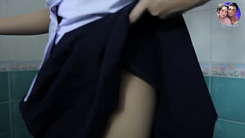 นักเรียนสาวเซ็กซี่กับครูหนุ่มสุดฮอต