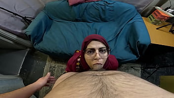 Istri Arab Berjilbab Mia Koleksi Video Mesum 3