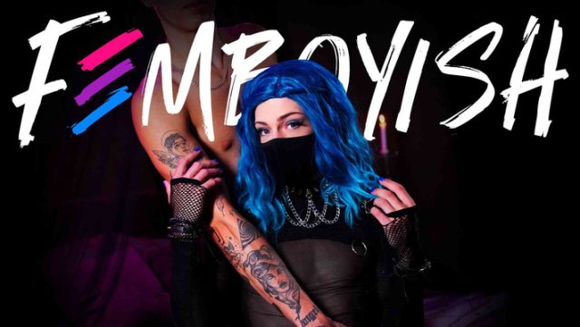 Goth Bertopeng Bergoyang Di Atas Kontol Besar