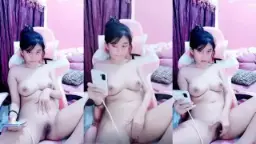 Molek Menggoda, Tubuh Seksi Omek Satu Jari Bikin Nafsu Bergelora