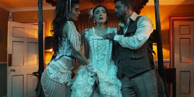 Panggung Digital – Adegan Sensual Yang Menggoda – Bagian Kedua