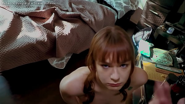 Steve Holmes Menghukum Putri Tirinya Dengan Kontol Raksasanya Yang Menggoda