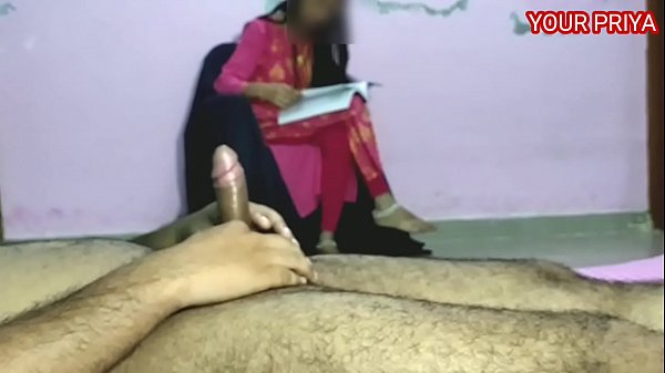 प्रिया को चोदकर उसकी गांड तोड़ दी, हिंदी गालियों से भरी आवाज़ में