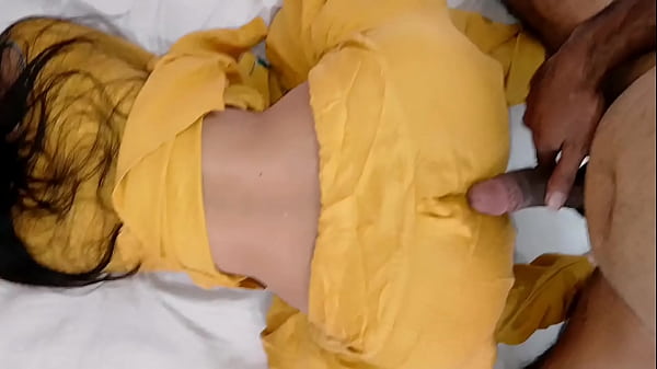 Ibu Mertua Bergoyang Dengan Bokong Besar Dalam Film Porno Hd