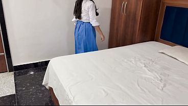 Cerita Suara Panas: Gadis Desi India Menggoda Pacar Dalam Roleplay Berbahasa Hindi
