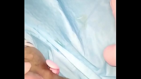 Gadis Tiongkok Meremas Dan Memancarkan Lubang Yang Penuh Terisi