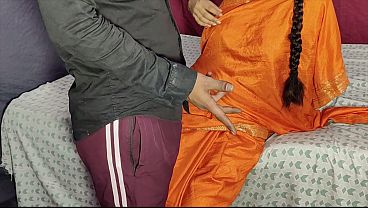 Dever Ne Bhabhi Ki Chut Ki Pyaas Bujhai