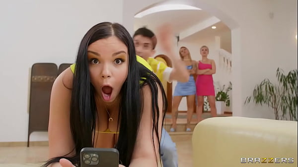 Pukul Pantat, Ketuk Dua Lubang Memek / Brazzers / Unduh Full Dari Https://zzfull.com/tap