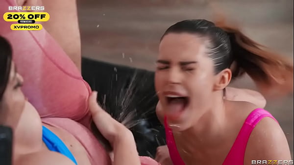 Klub Muncrat Brazzers: Keira Croft Dan Chanel Camryn Basahin Kamu!
