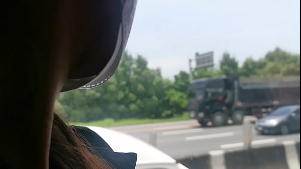 Pinay Nagkakantutan Sa Bus, Naglalaro Sa Sarili Sa Harap Ng Publiko