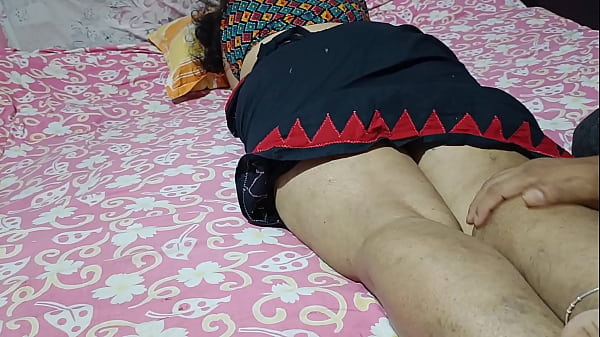 Sreya Bhabi Desi Digebuki Ganas