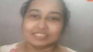 Tante Bangladesh Mandi Pake Video Call, Crot Di Kamar Mandi