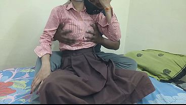 Cewek Kuliahan India Digebukin Pacar Di Kamar Kos, Crot Penuh