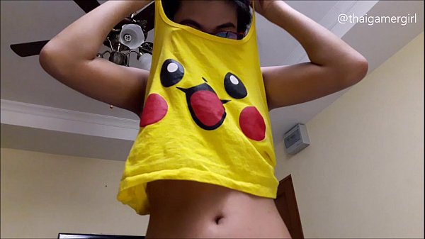 Cewek Abg Asia Di Webcam Tanya ‘lo Mau Ngapain Pas Ngewe Dia?’, Terus Buka Baju Sampe Telanjang.