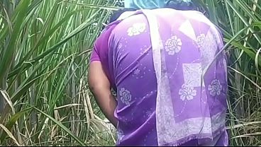 Desa India, Pasangan Bercinta Di Alam Liar, Panas Dan Basah Kuyup.