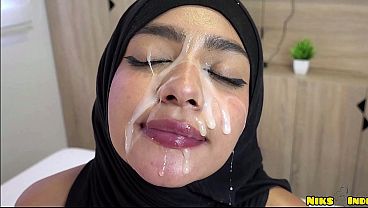 Ngentotin Cewek Hijab Abg Sampai Muncrat Di Dalam