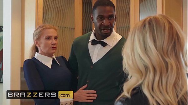 Remaja Sange Ngidam Kontol Gede – Khloe Kapri Digocok Brutal Sama Jax Slayher – Bawa Pulang Si Brondong Nakal