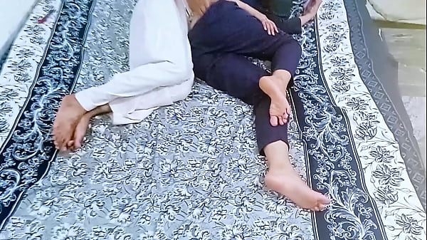Desi Lugu Lugu Manis Ngerasain Pertama Kali, Cewek Desa Crot Pertama Dijalanin