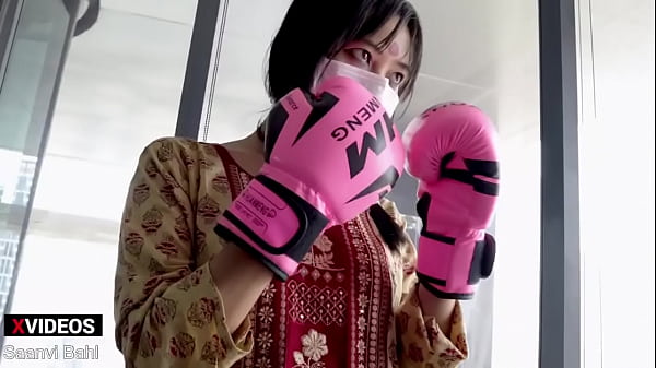 Gadis Petarung Ufc Desi Pukul Kayak Pro, Bikin Basah Lihat Gerakannya.