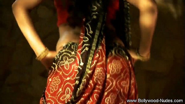 Tarian Si Coklat India Yang Menggoda, Gerakan Tubuhnya Bikin Ngiler