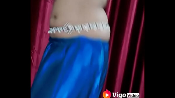 Gadis India Pake Vigo, Goyang-goyang Bikin Makin Pengen