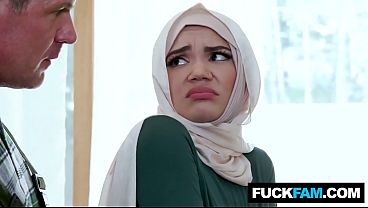 Ngentot Pertama Kali Hijabi Manis Bareng Tukang Ledeng Nala, Jason Sarcinelli