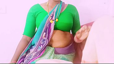 Maid India Seksi Lagi Butuh Digebukin Habis-habisan, Bikin Basah Kuyup.