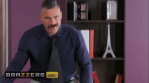 Kerjaan Ngewe Di Kantor – Monique Alexander & Charles Dera – Bos Dikendaliin Remote – Brazzers