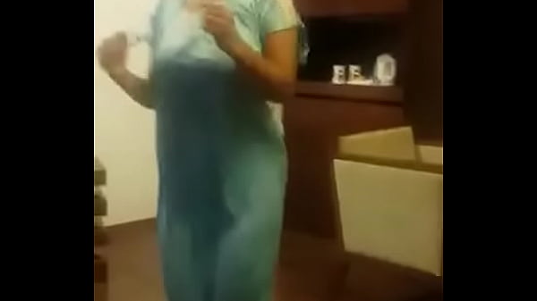 Desi Goyang Panas Bikin Makin Pengen