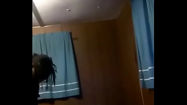 Tebal, Montok, Siap Dibantai, Ngangkang Buat Kontol Hitam Dari Craigslist