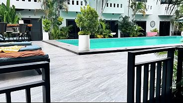 Gadis Thailand, Masih Perawan Tapi Ngeseks Depan Kamera, Sampai Dihujani Mani Di Dalam.